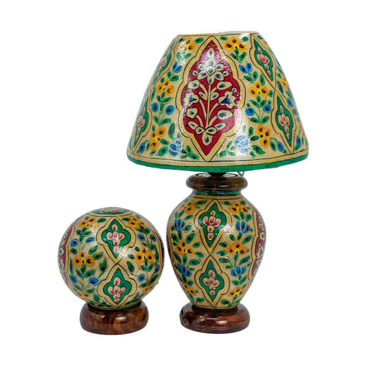 Lamp hand painted set medium.