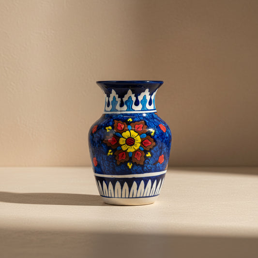 Maira Lapis Contour Vase